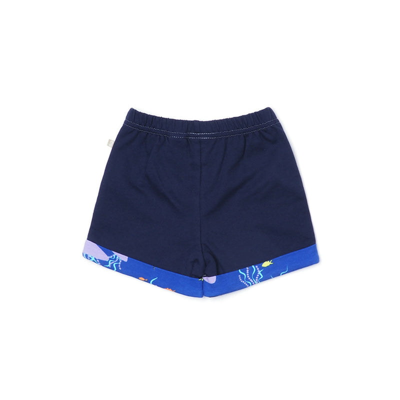 Ocean Waves Casual Shorts Collection