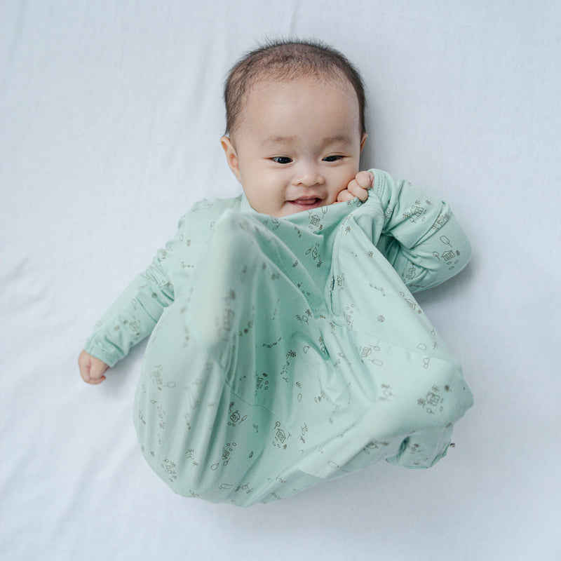 An Adventure Bamboo Easysuit Baby Sleepbag (Green)